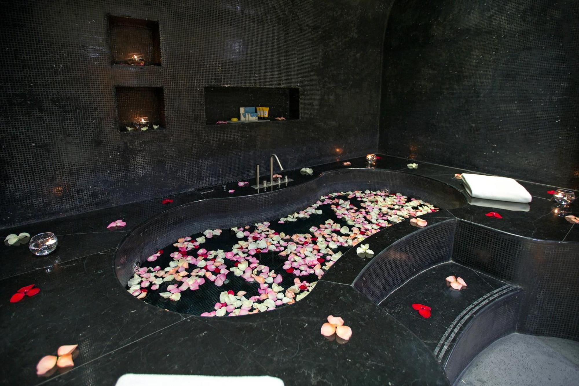 La Cigale Managed By Accor होटल 5*